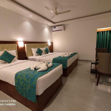 Hotel De Pebbles Hope Town Bagian luar foto