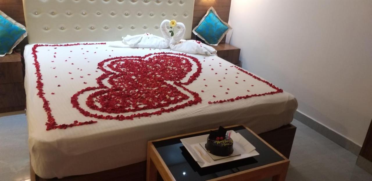 Hotel De Pebbles Hope Town Bagian luar foto